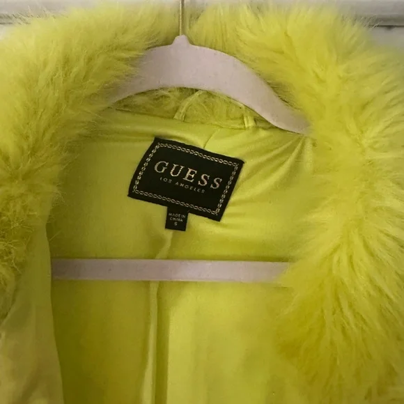 Guess neon green Faux fur coat size small - Picture 6 of 11